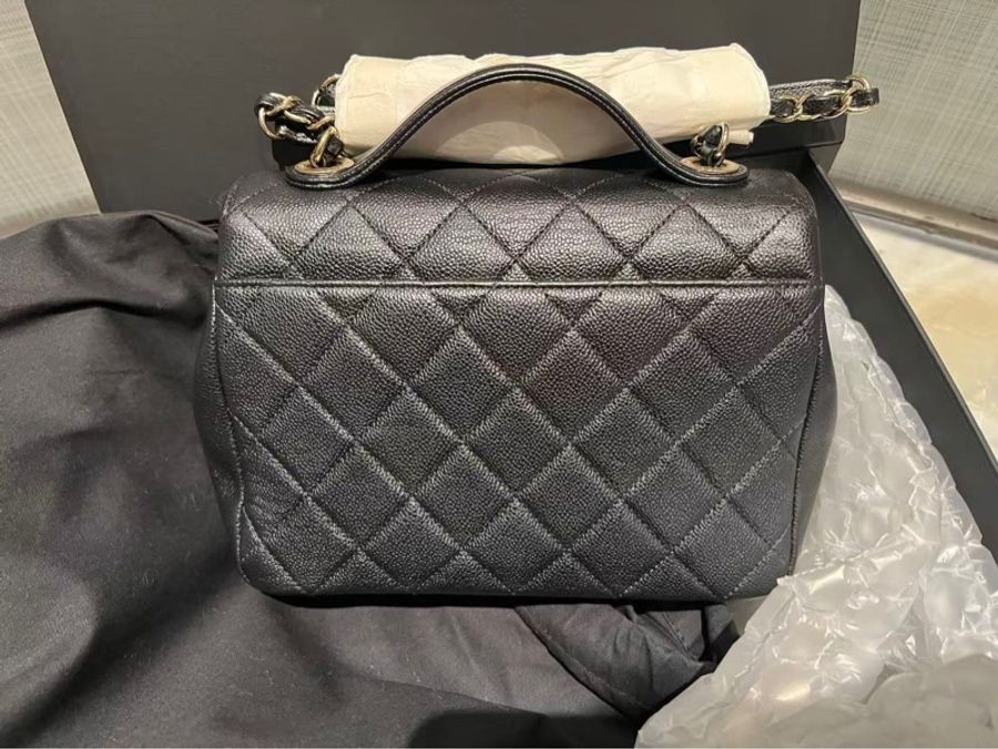 Chanel Affinity荔枝皮郵差包-1