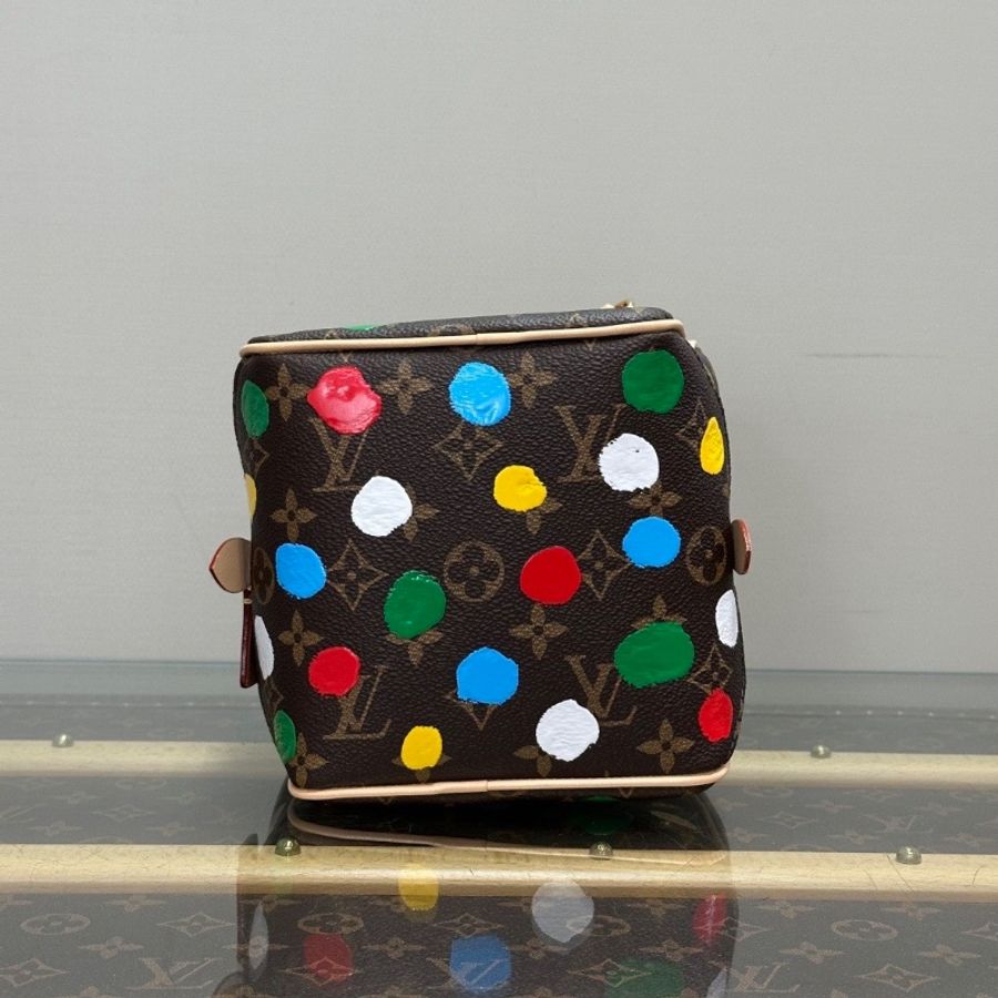 LV 草間彌生限定彩色波點骰子包芯片款15*15*15 全新閒置配件盒子塵袋購證-4