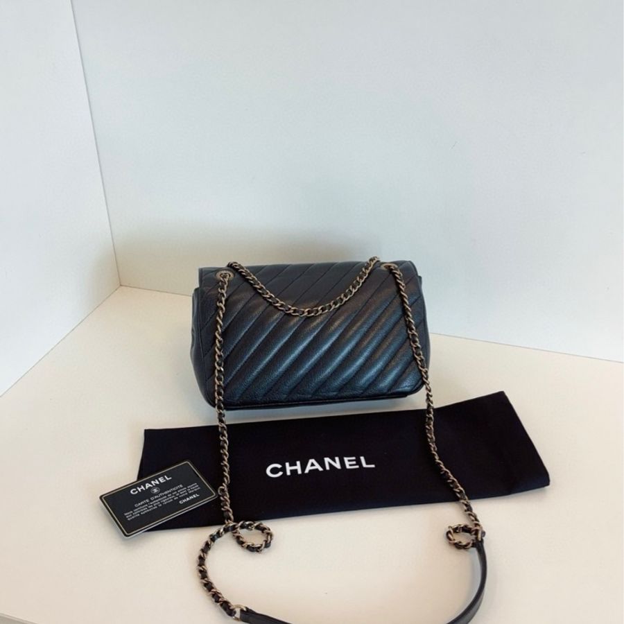 Chanel香奈兒 黑金條纹特别款CF大mini鏈條包-2