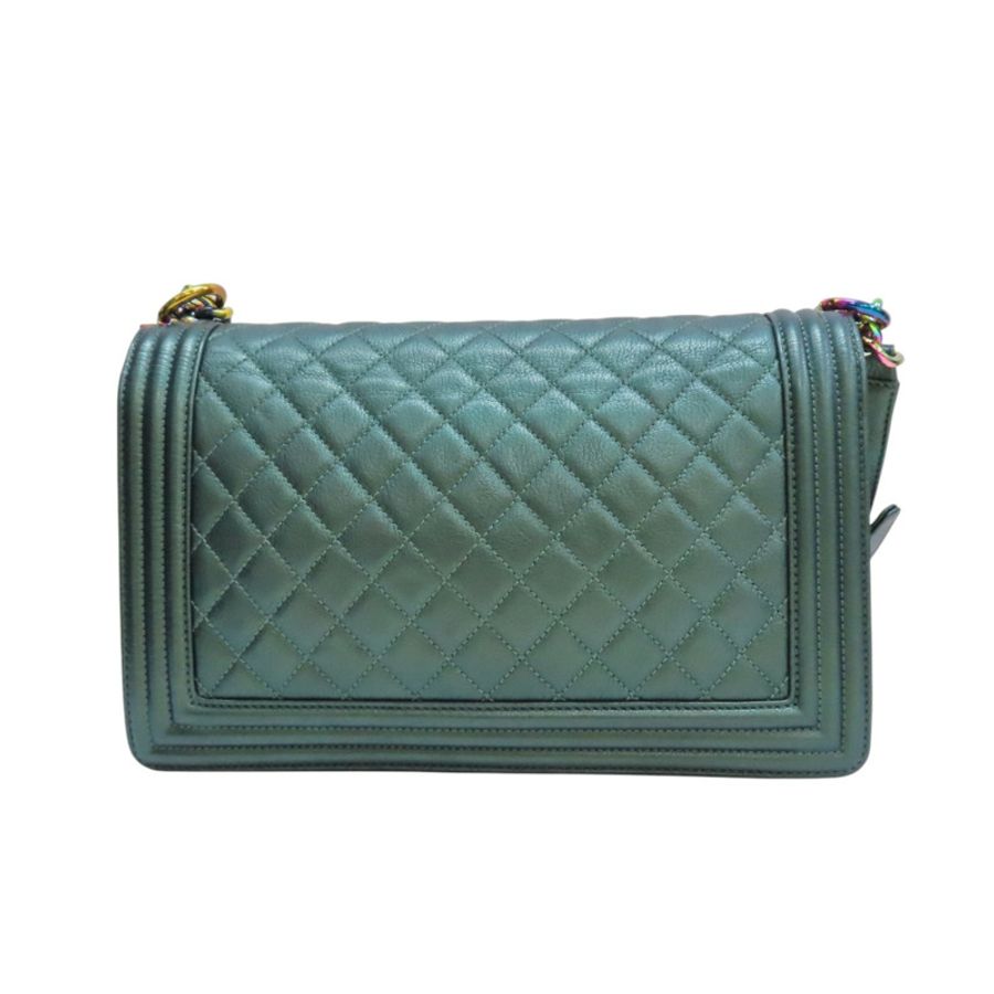 綠色 Iridescent 菱格紋 牛皮 BOY 28 鍊帶肩背包【CHANEL 香奈兒】 A67086-1