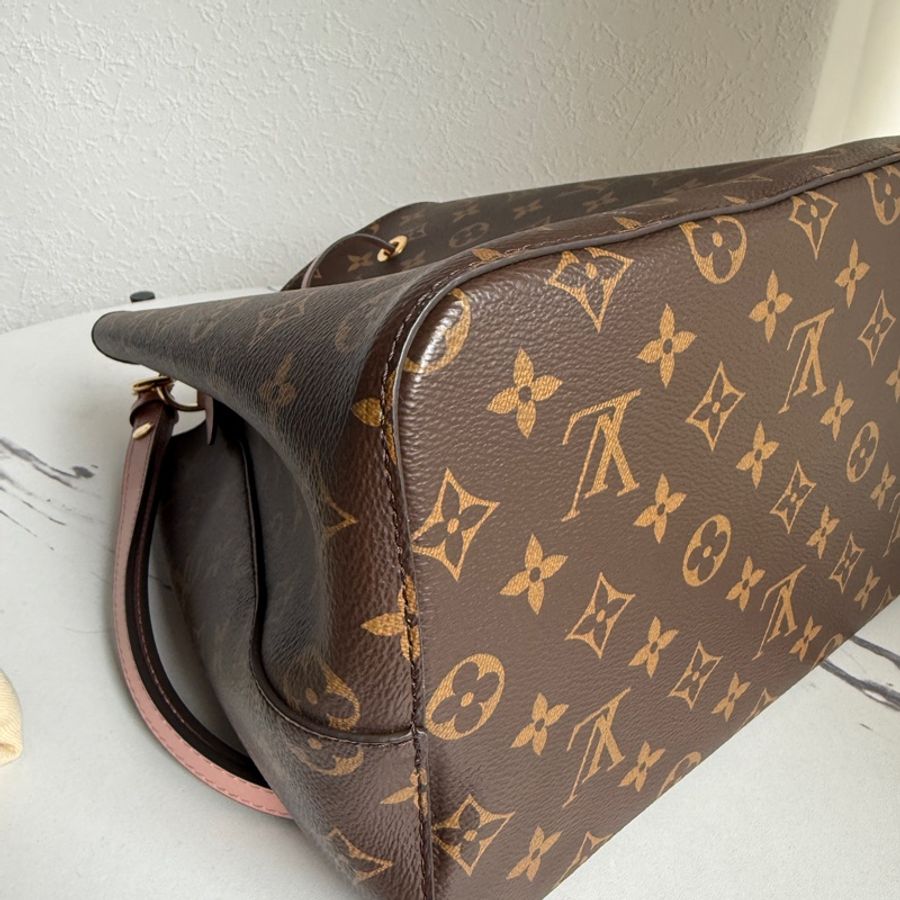 lv 花紋粉色水桶包-9