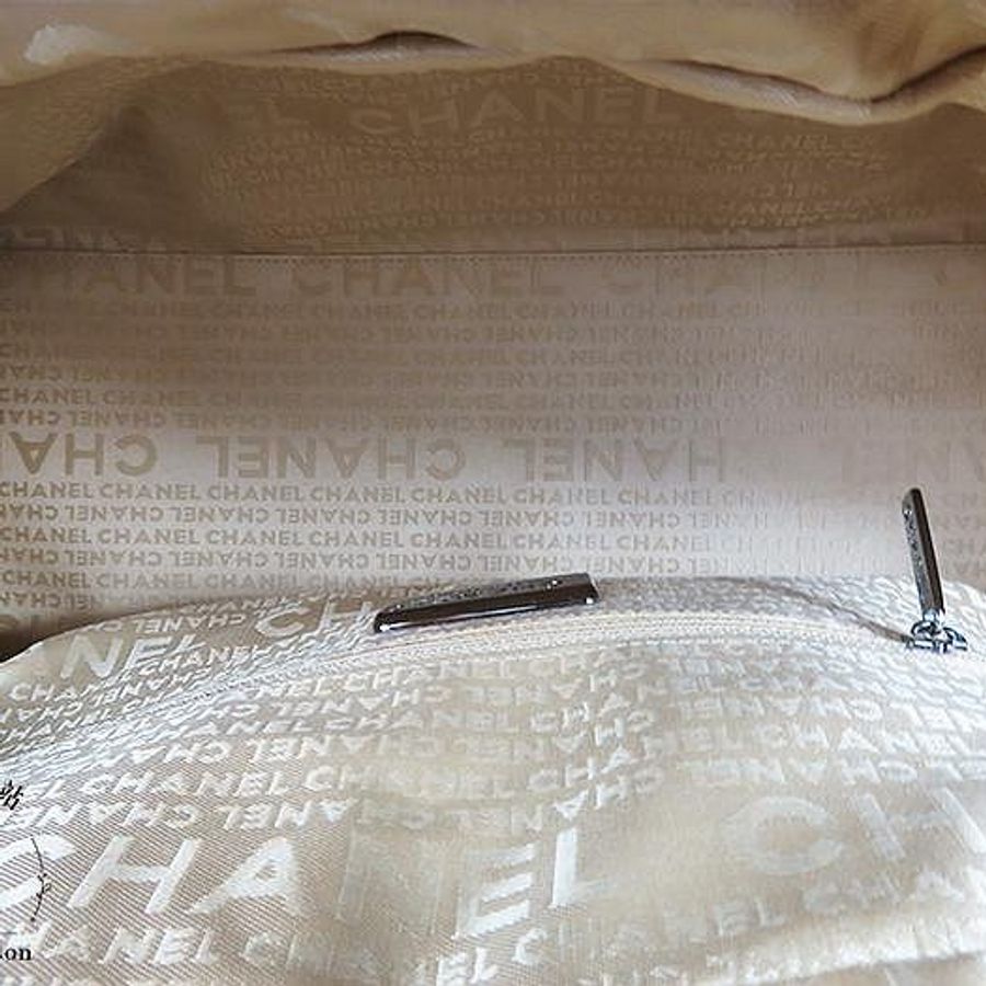 【巴黎站二手名牌專賣店】*現貨*CHANEL 香奈兒 真品*金色菱格紋小羊皮翻蓋手提大行李袋-3