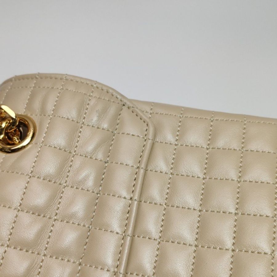 Celine C Bag中號牛皮純色絎縫C字扣單肩包-13