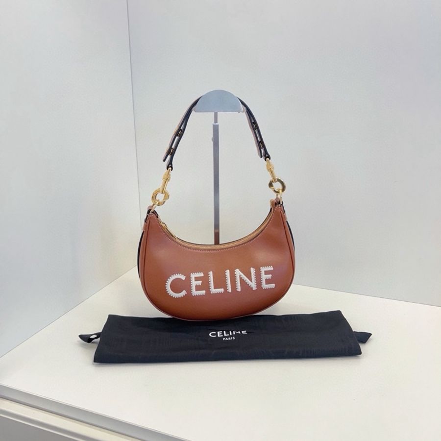 Celine賽琳 焦糖色全皮新款Ava腋下包 月牙包的經典鼻祖 尺寸24*18*7 限量款-0