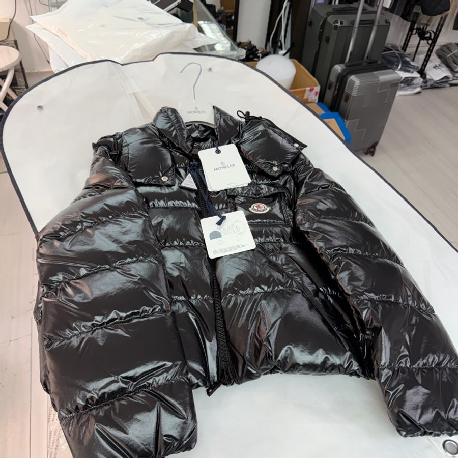 Moncler -Andro 女款 羽絨 黑1碼-6