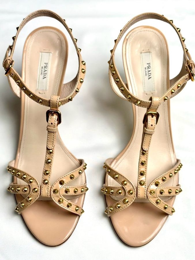Prada 米色時髦小貓跟涼鞋 38號-1