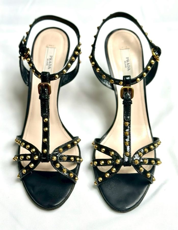 Prada 黑色時髦小貓跟涼鞋 38號-1