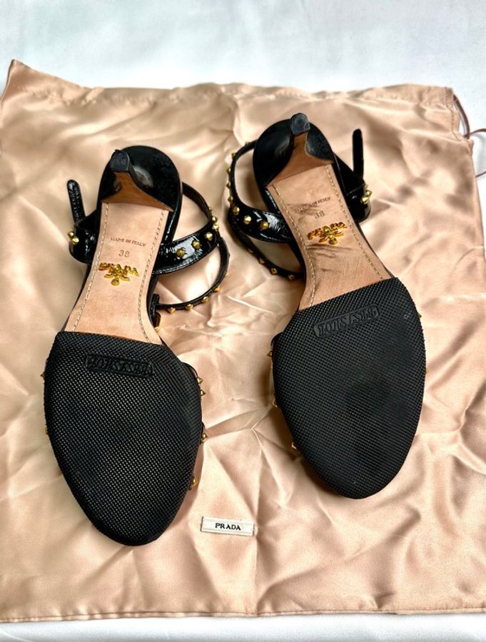 Prada 黑色時髦小貓跟涼鞋 38號-3
