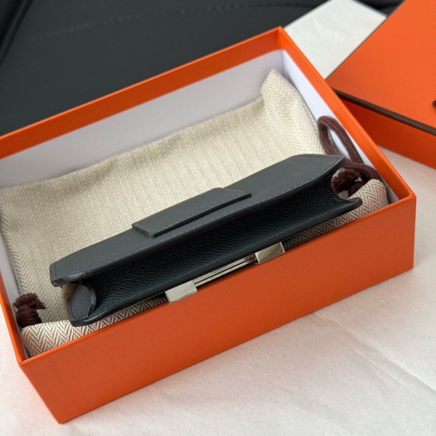 閒置新,未使用 hermes愛馬仕康康 琺瑯扣slim E皮 W刻 24年霧灰色最新琺瑯扣-5