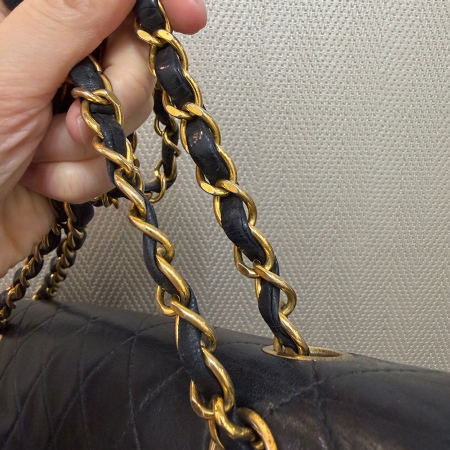 Chanel 黑羊皮金釦Coco25-21