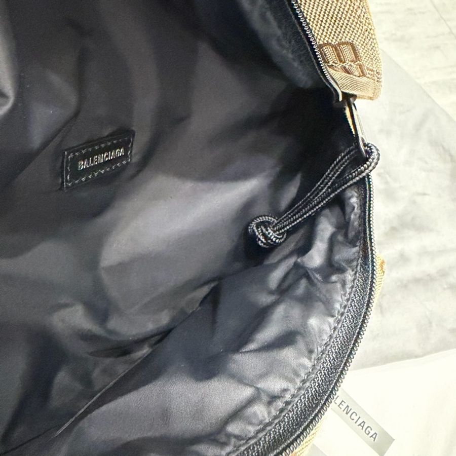 Balenciaga 巴黎世家 滿版BB 布面 腰包 胸口包-8
