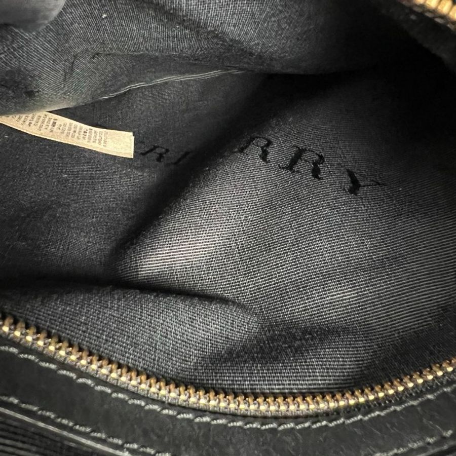BURBERRY 豆沙粉尼龍後背包-10