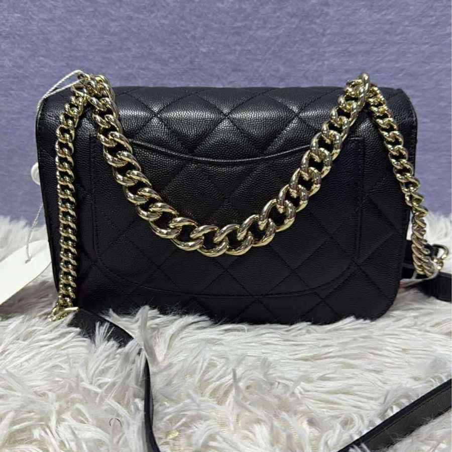 Chanel牛皮荔枝紋17B斜挎包 21cm-2