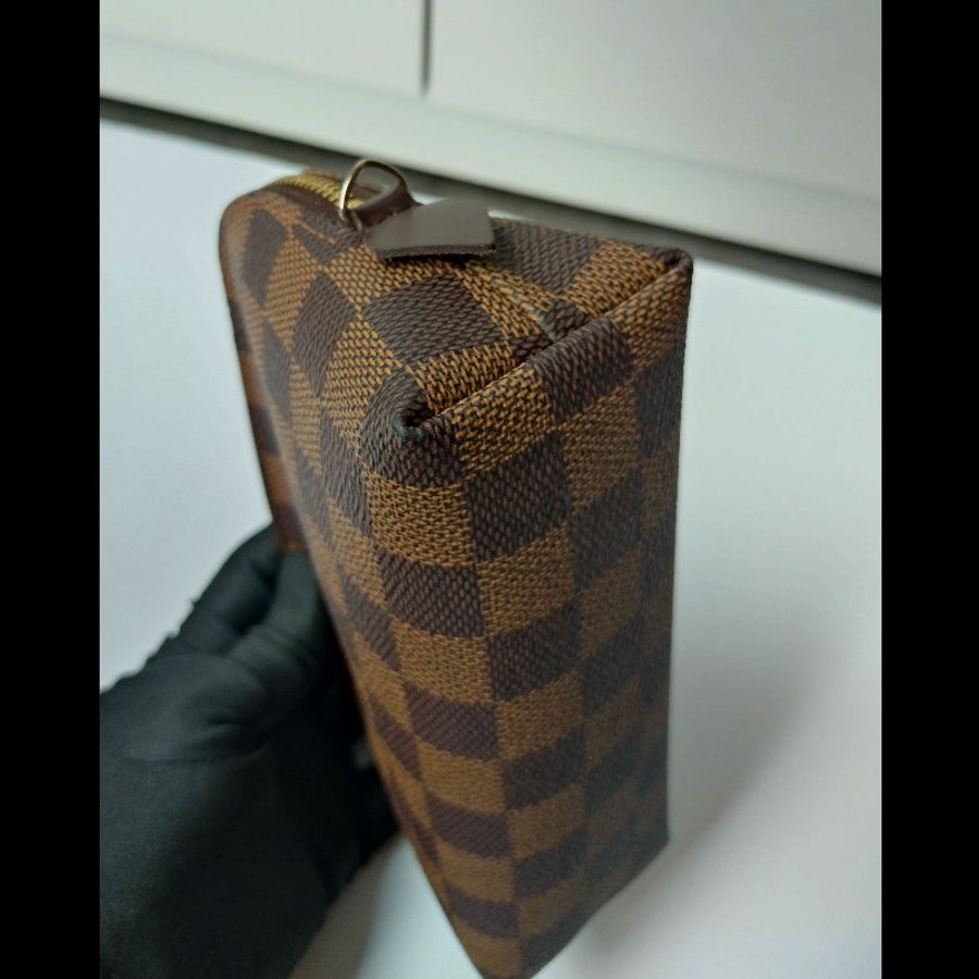 LV 咖啡色格子小化妝包-5