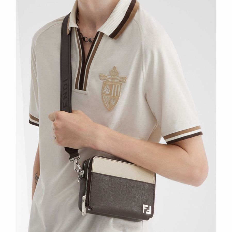 Fendi 男士 方形 FF 相機包均碼碼17.5cm*6.5cm*14cm-1