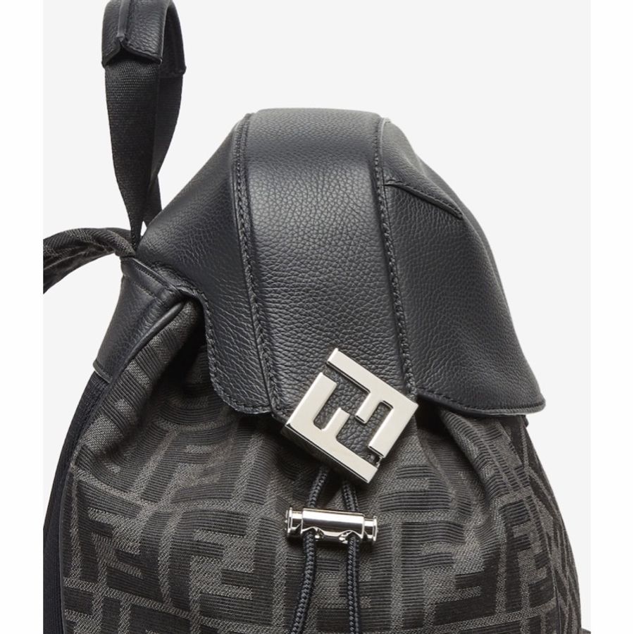 Fendi 男士 FF 提花背包均碼碼大號、41cm*16cm*45cm-3