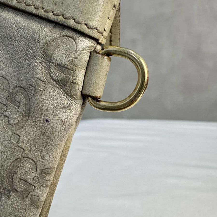GUCCI 中古米色壓印老花一字拉鍊零錢包卡包-12