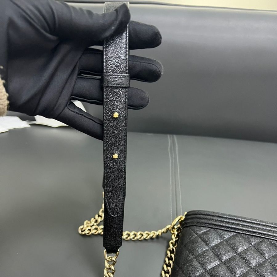 Chanel Leboy 豎版 荔枝牛皮黑金-9