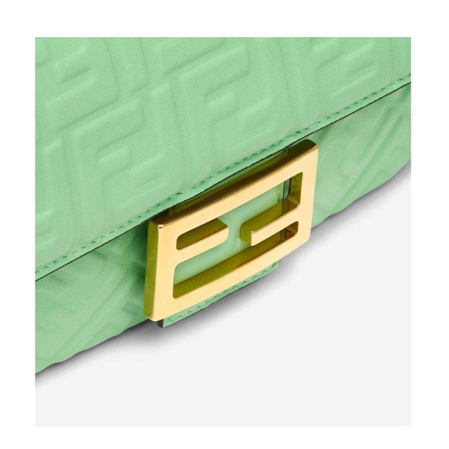 Fendi 女士 鏈條單肩包均碼碼24 X 7 X 14.5 CM-4