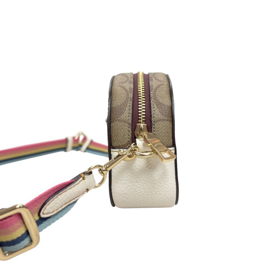 Coach 聯乘 Snoopy 斜揹袋-6