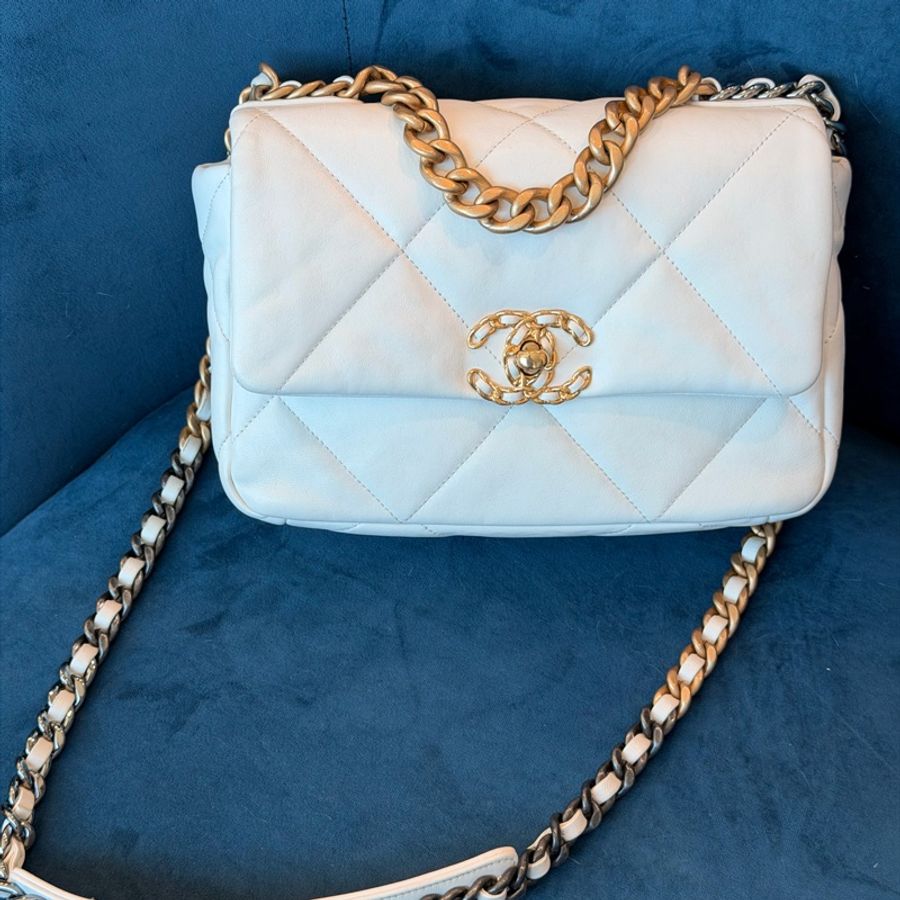 CHANEL 白色19bag 晶片款/購證/手袋🤍金銀鏈條-1