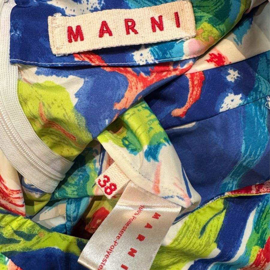 《新歡舊愛》近新正品Marni 立體剪裁上衣38/S-2
