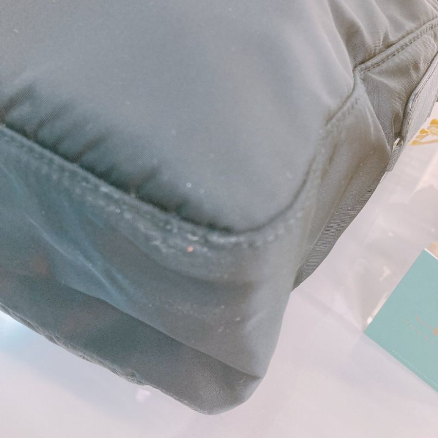 MS0553 Prada 普拉達 復刻版 降落傘布 尼龍布 跣水 郵差包 小掛件 黑色 銀扣 Re-Nylon Padded Bag Small Black x PHW-8