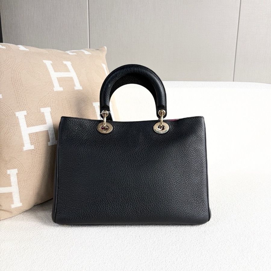 Dior 黑金vip全皮手提紫色內里 31*22*12 98新配件子袋塵袋肩帶-7