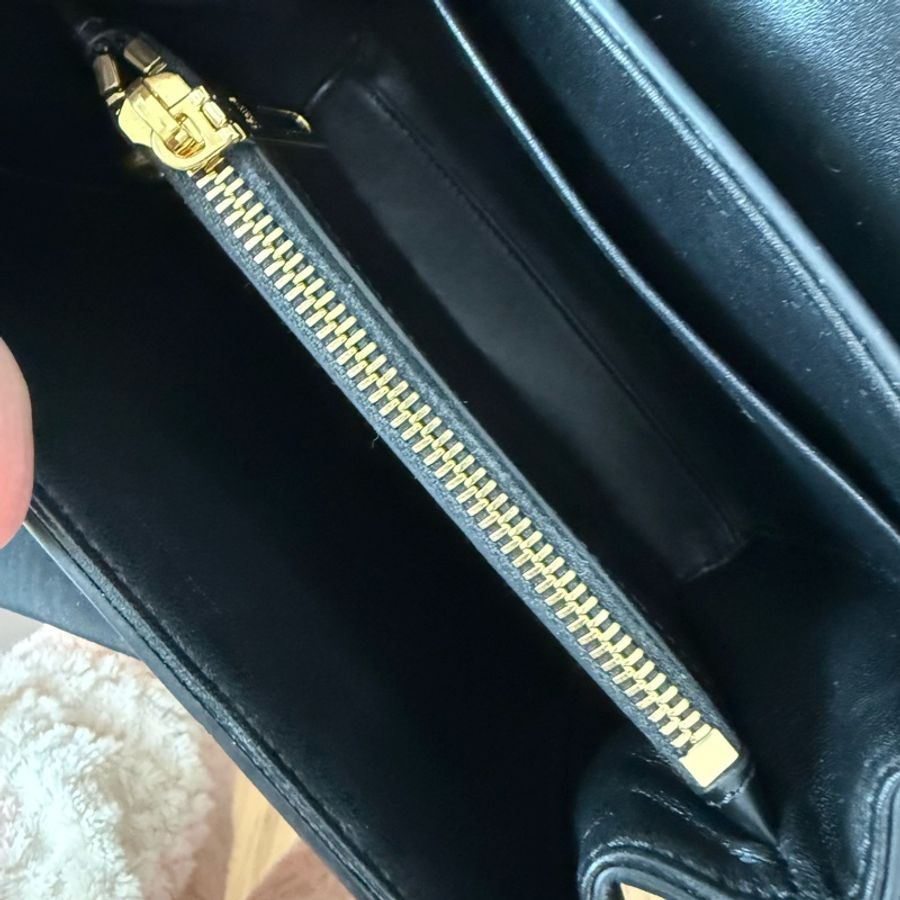Celine 16 mini黑色手提肩背包-17