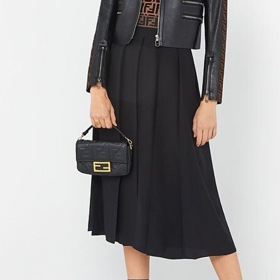Fendi 女士 壓花圖案單肩包均碼碼常規、19cm*4cm*11cm-5