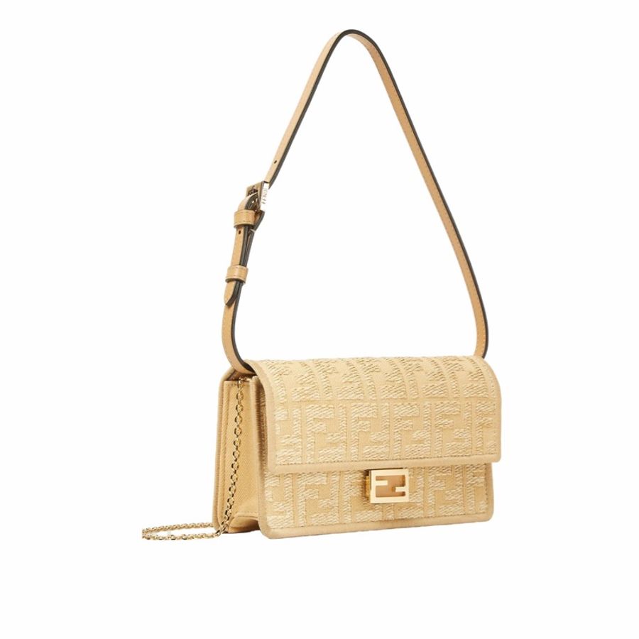 Fendi 女士 Baguette 鏈條長方形WOC包均碼碼21cm*5cm*11.5cm-1