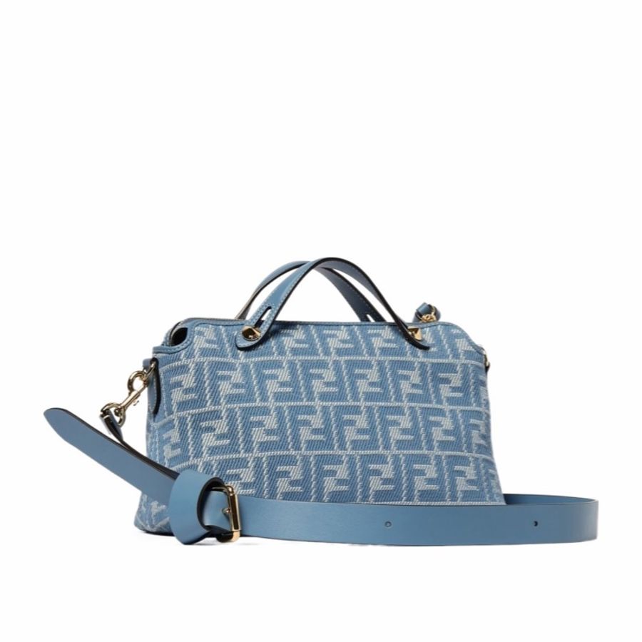 Fendi 女士 中號 By The Way 單肩包均碼碼中號、29cm*13cm*17cm-1