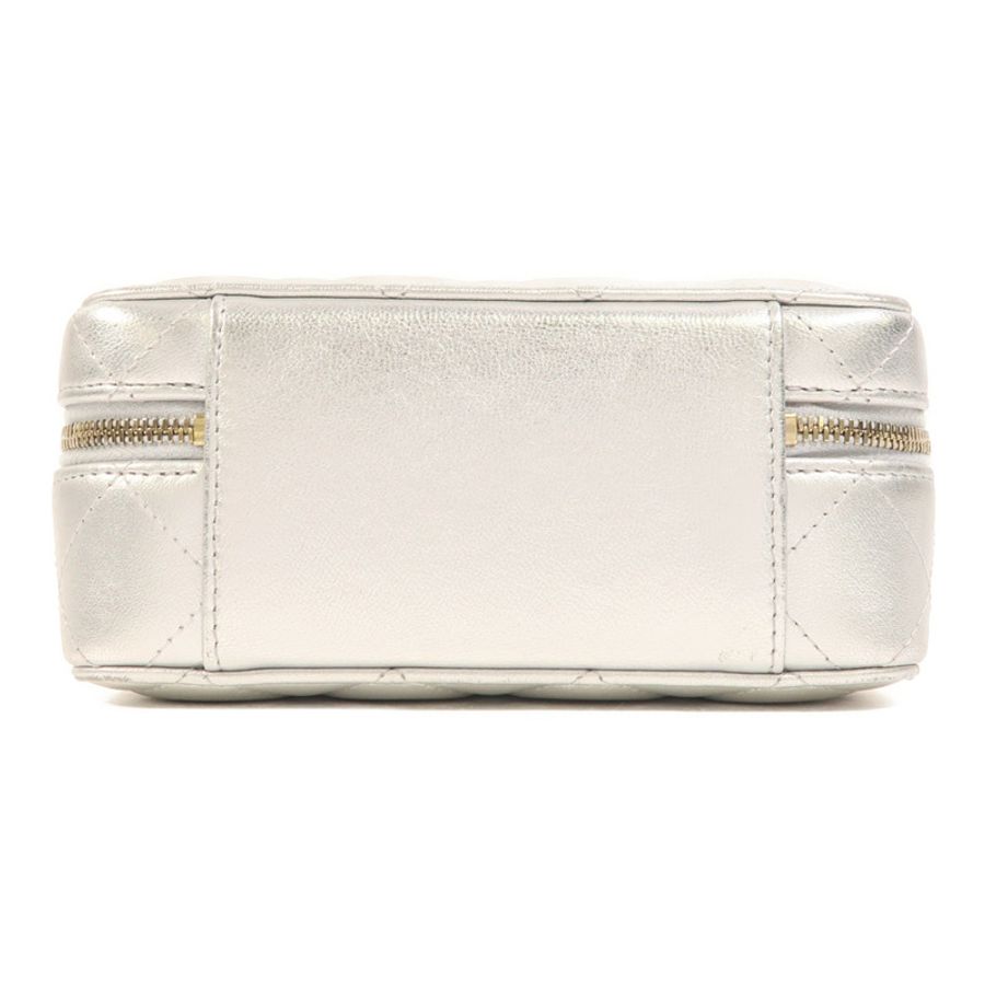 CHANEL 牛皮皮革Vanity Case金扣鏈帶手挽肩背兩用袋-3