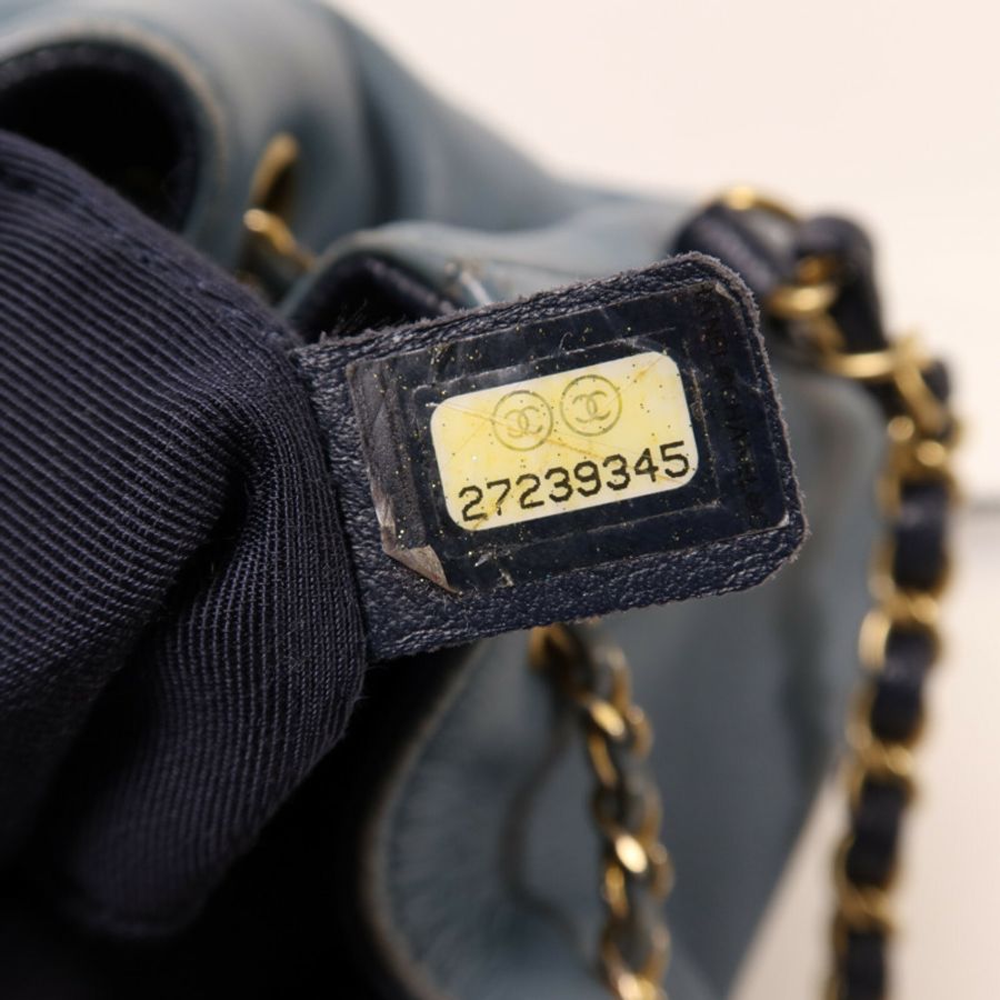 CHANEL 羊皮皮革Chain Shoulder金扣鏈帶肩背袋-6