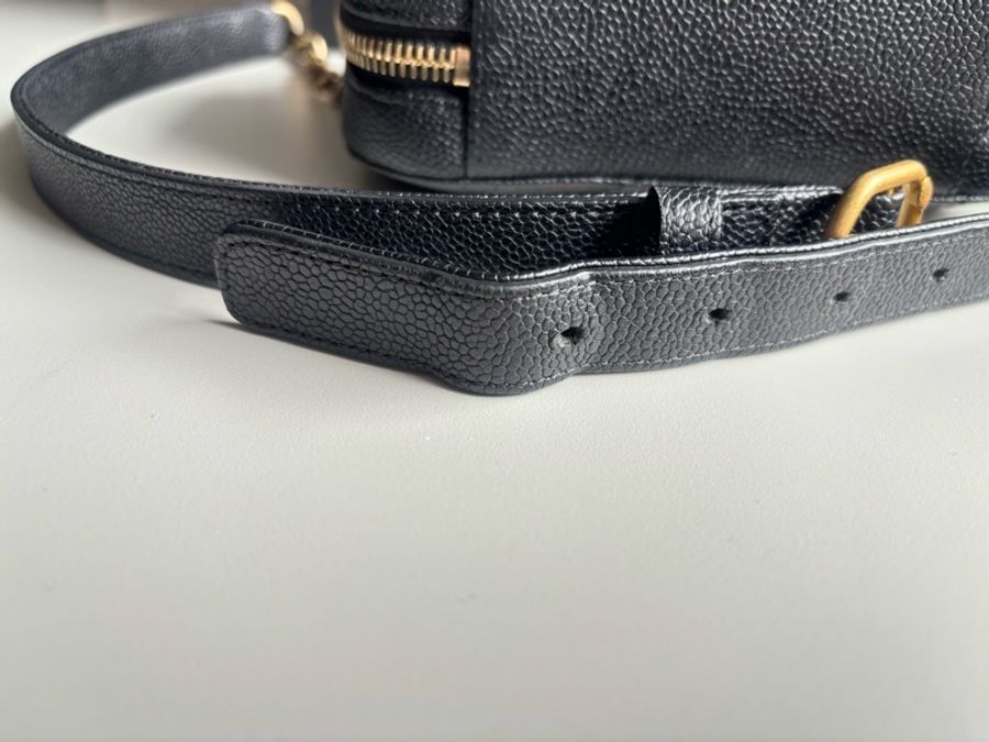 香奈兒隱藏版 chanel 經典黑金荔枝牛皮 黑魚子醬皮革 相機腰包-5