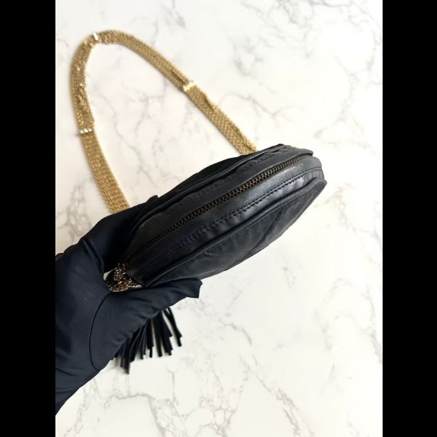 絕版中古包 Chanel黑金絲絹圓餅包 側背包 單肩包 斜背包 中古包-1