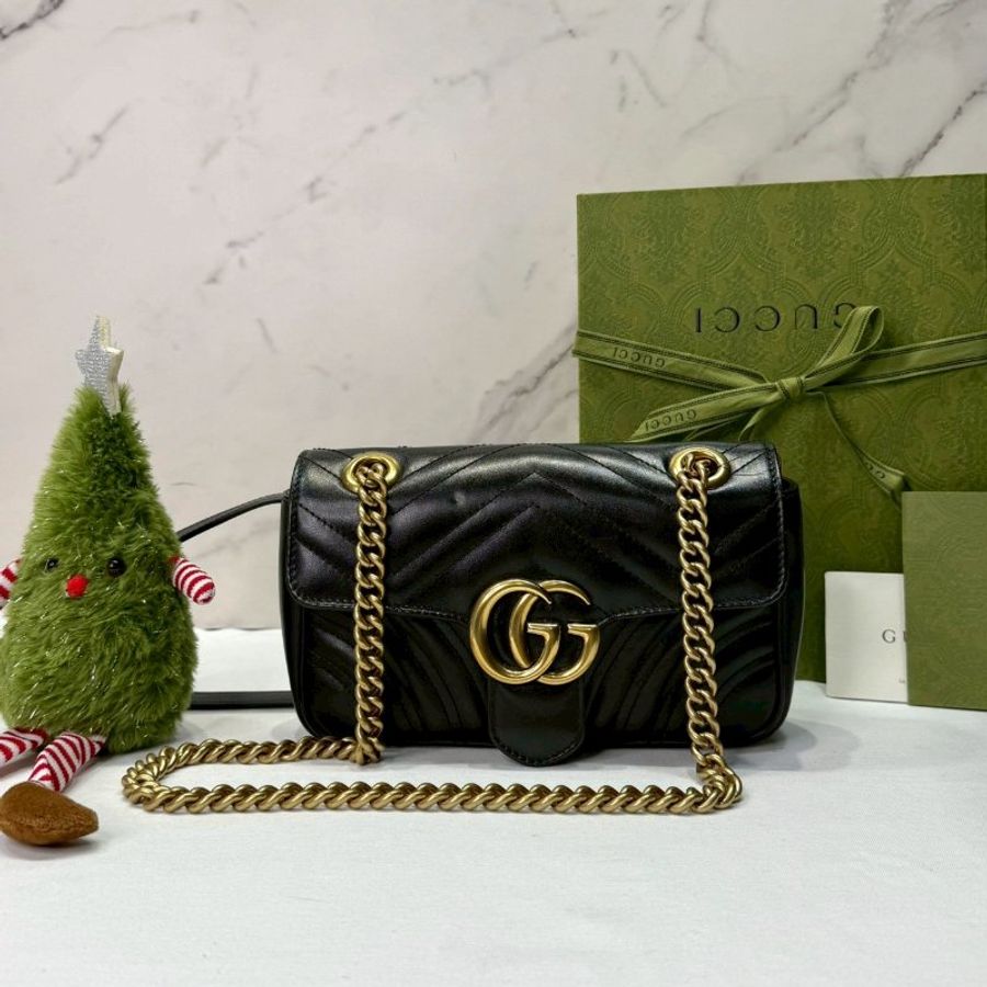 GUCCI GG Marmont小型絎縫肩揹包-0
