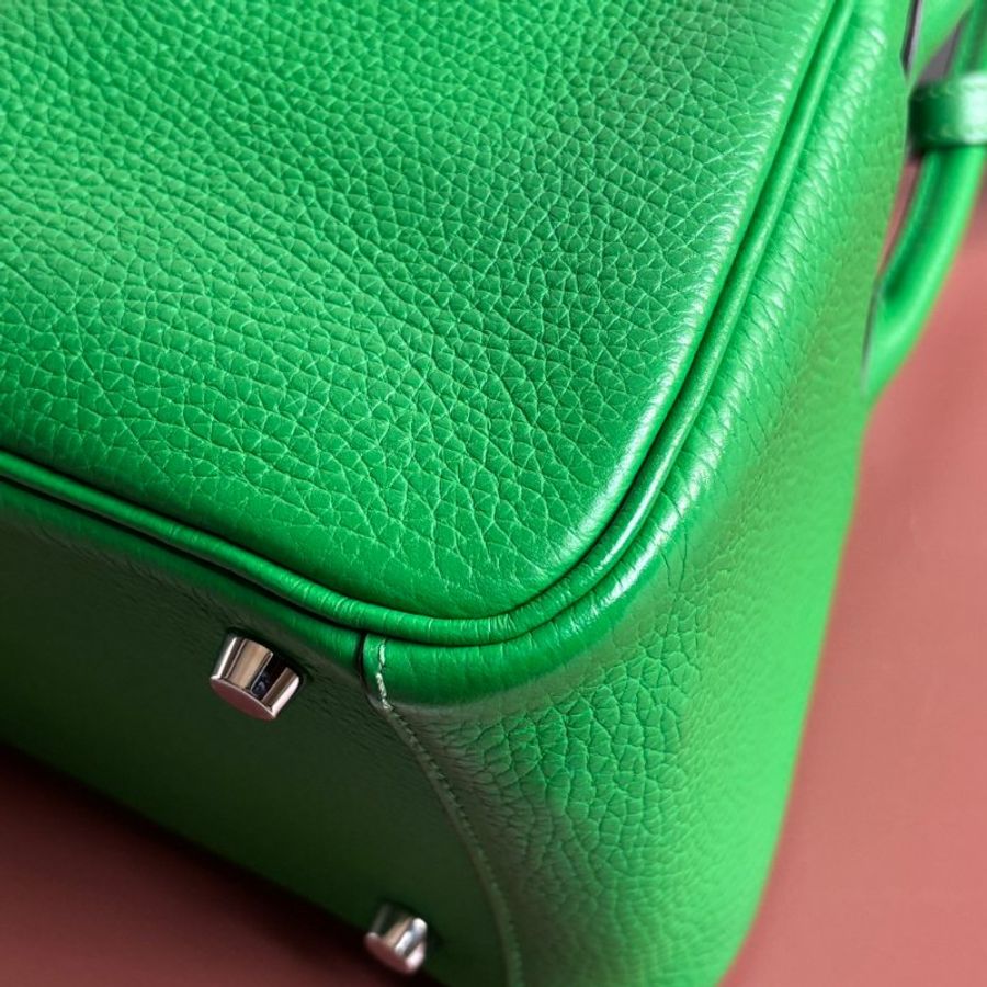 🅁刻 ::HERMES::竹子綠皮革銀釦LINDY 26手提肩背包-7