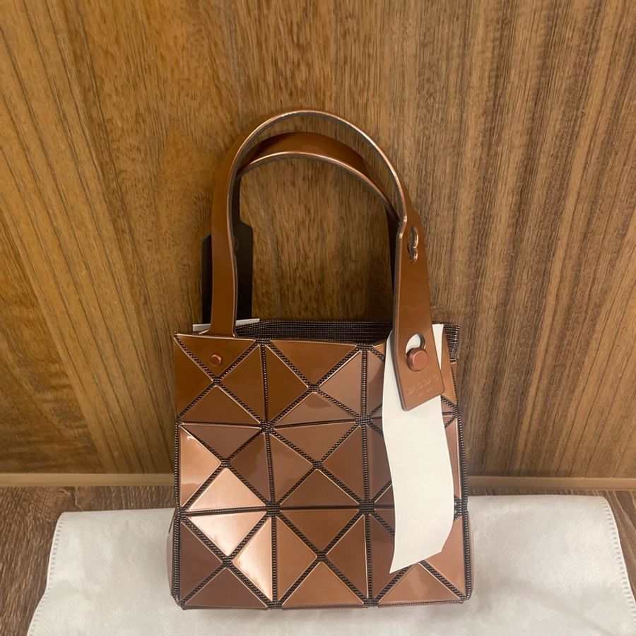 Issey Miyake Bao Bao Carat 3x3 手提包 亮銅-5