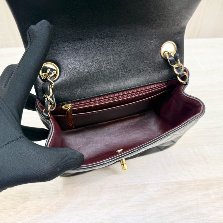 CHANEL黑金菱格羊皮方胖A35200-7