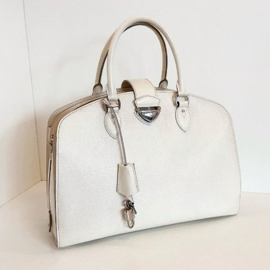 路易威登/Louis Vuitton 奶白色水波紋經典貝殼包 手提包-2