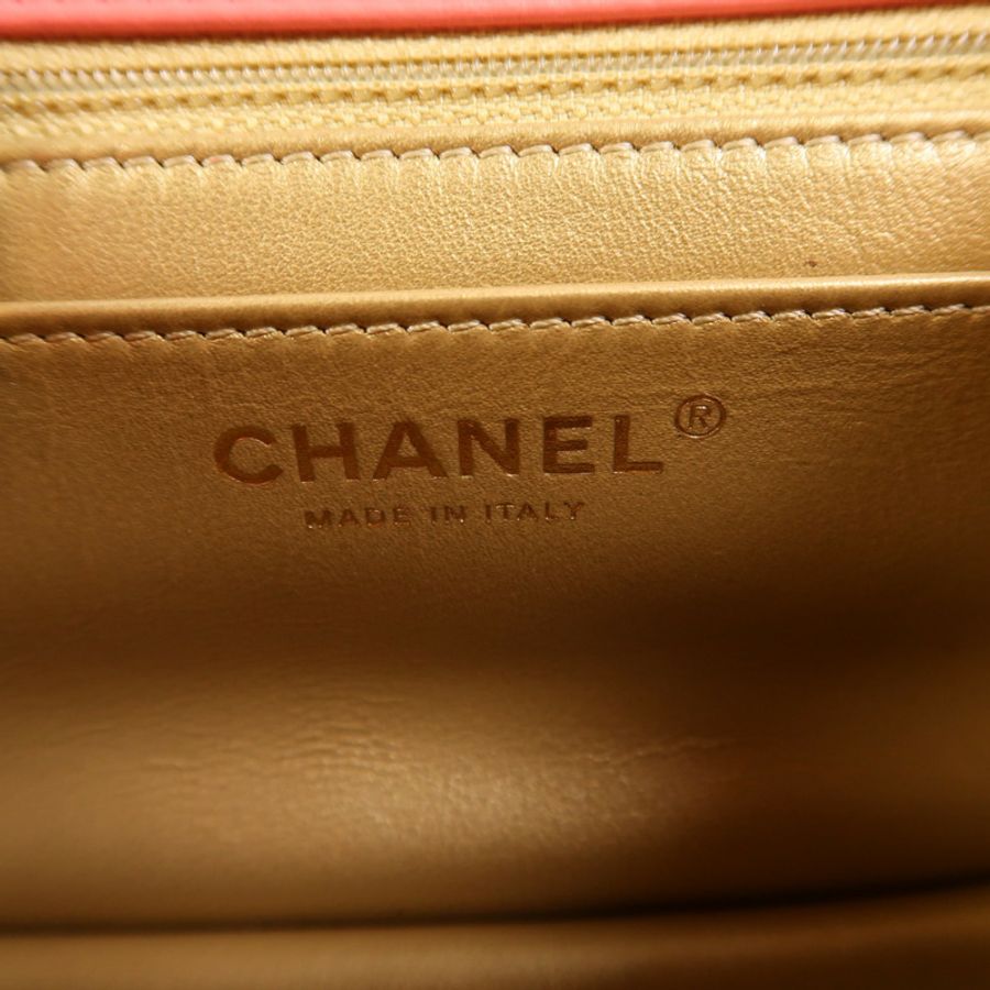 LOUIS VUITTON 羊皮皮革Mini Classic 17金扣鏈帶肩背袋-5