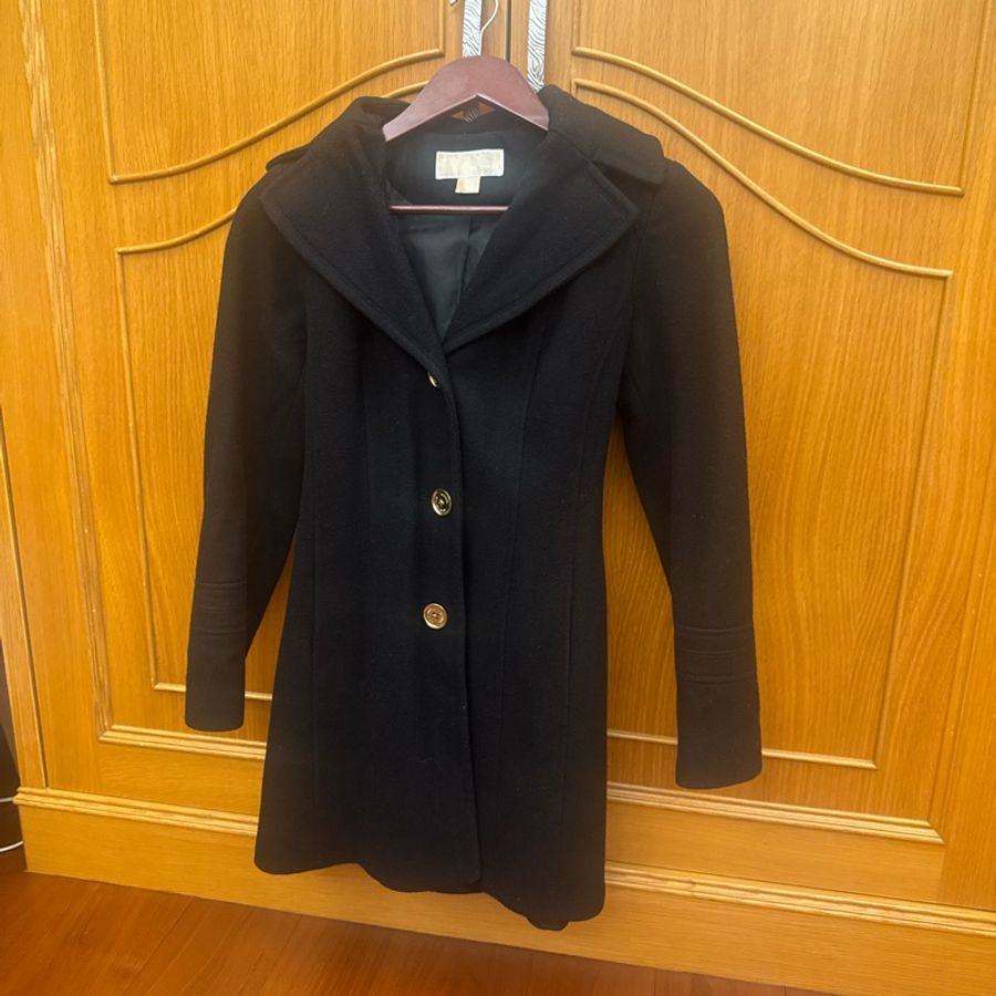 Michael Kors 黑色長版大衣 PS-6