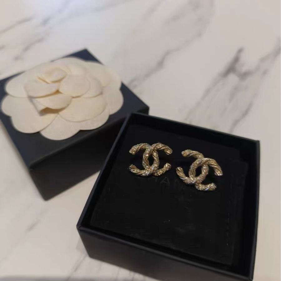 【99新✨ 全網最低價!】Chanel 經典雙C耳環 淡金色 全套包裝 Full Set-4