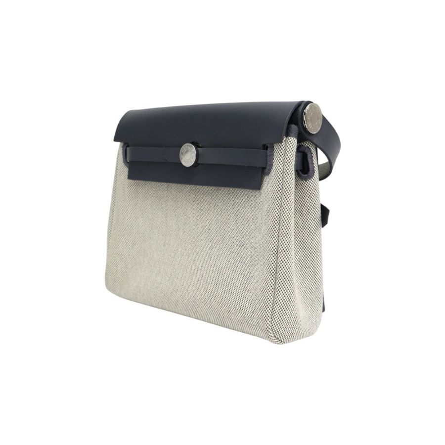 石板灰帆布 Herbag zip 20 肩背包 H085414CK W刻【HERMES 愛馬仕】 H085414CK-2