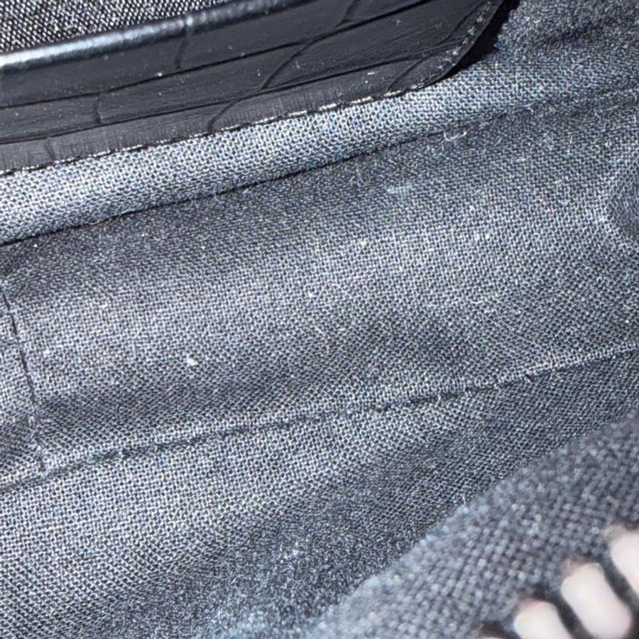 ❗️不議價BALENCIAGA Le Cagole so black雙背帶鱷魚壓紋牛皮迷你可頌包(黑色)-8