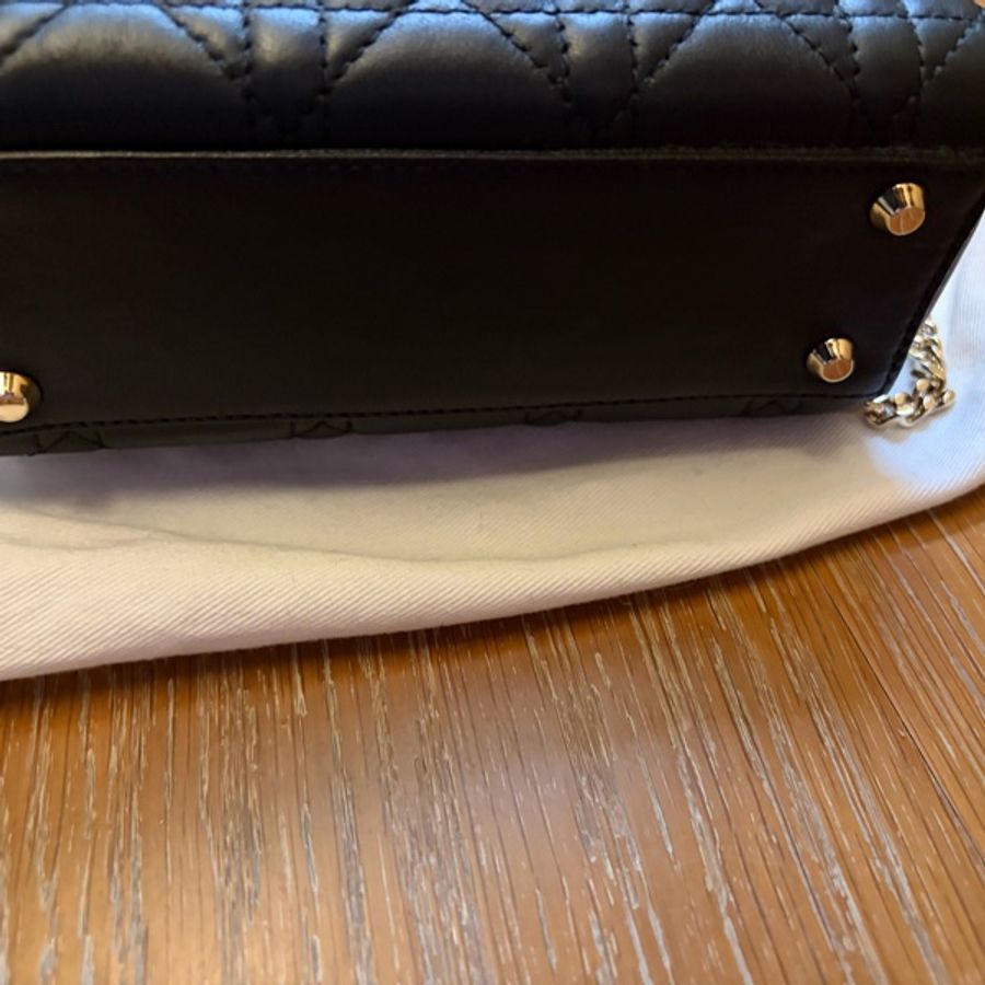 Dior mini Lady Dior 附鏈帶迷你黛妃包-7