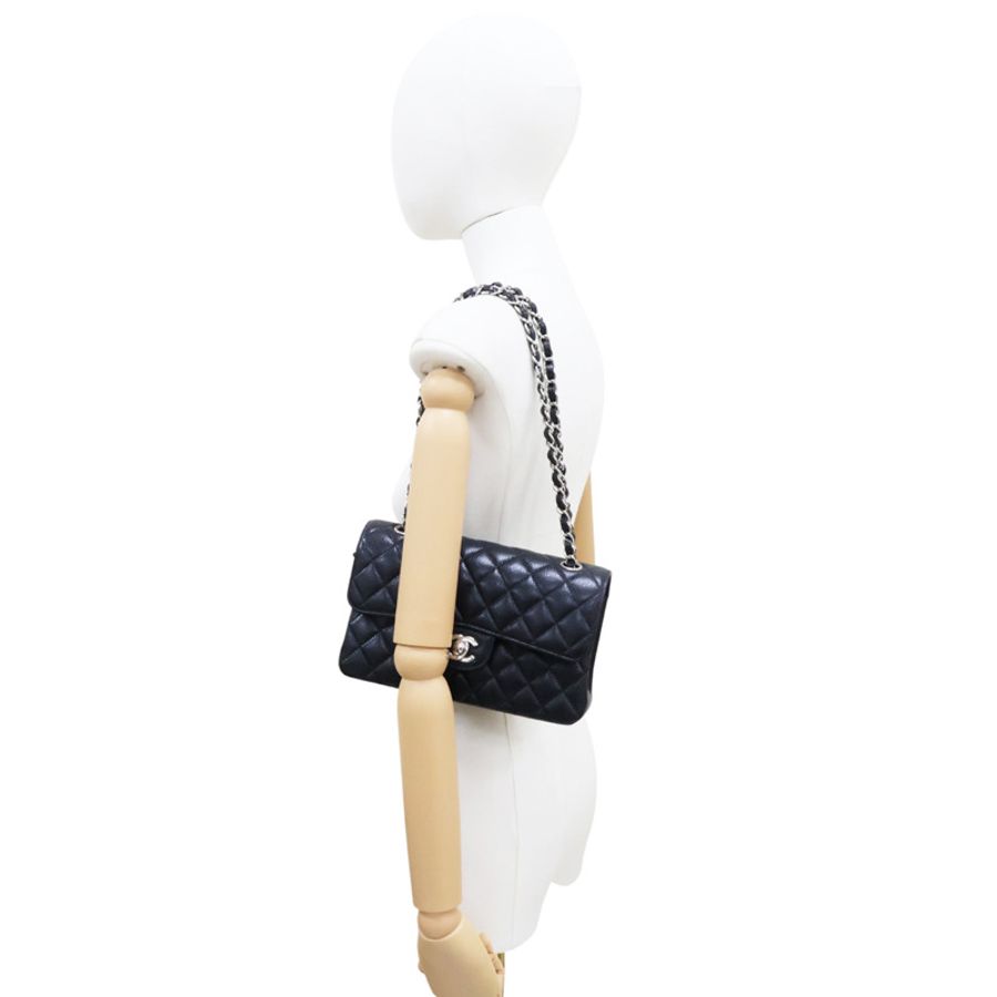 黑色菱形格紋 荔枝紋 皮革 Coco 23 鏈條肩帶 銀扣【CHANEL 香奈兒】 A01113-7