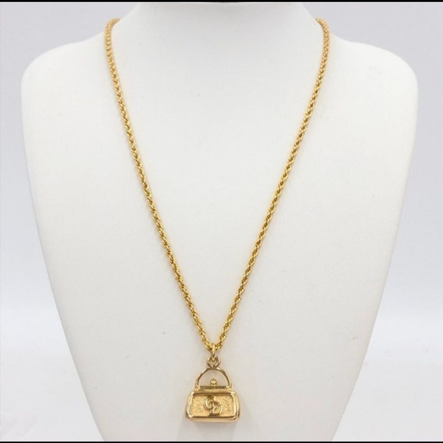 日本帶回Christian Dior 包包圖案項鍊搭配盒子,絕版品-7