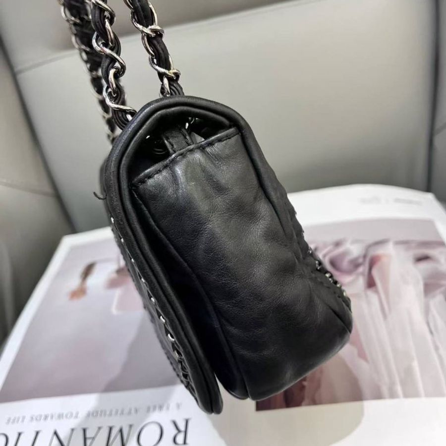 香奈兒/Chanel 滾邊南瓜腋下機場包-3